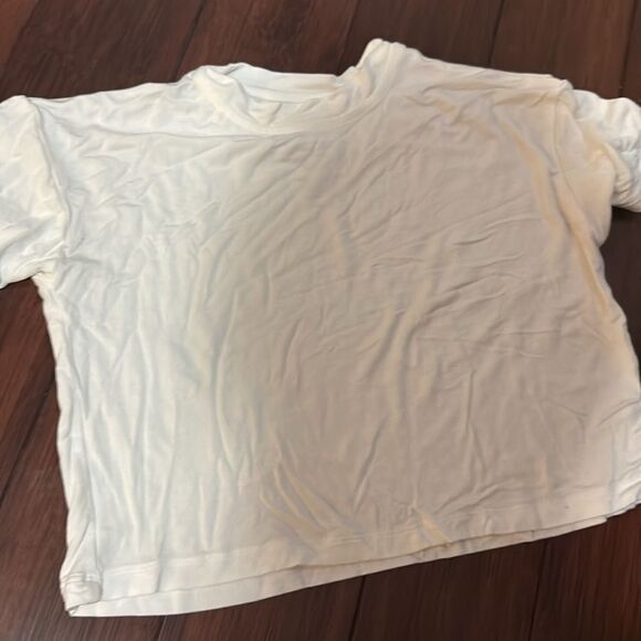 Set of (2) Baby T Shirts - White & Gray - NWT - Size 18-24 Months - Picture 3 of 4